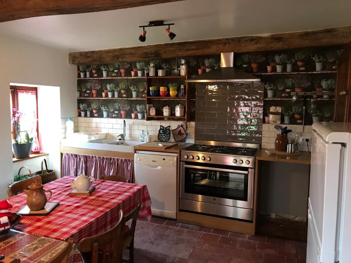 Gite Le Mur Magnifique Longere Au Bourgogne-Du-Sud Villa Oye Exteriör bild